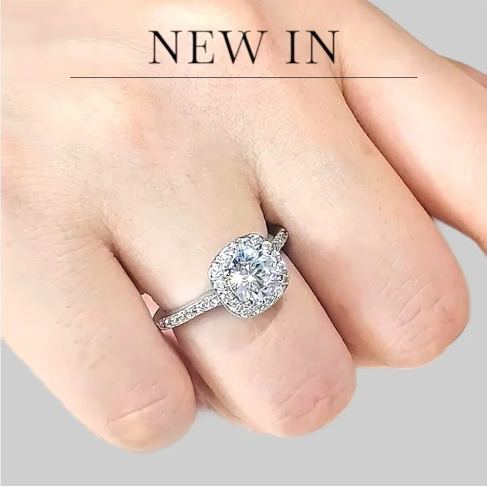 Silver Ring with White Zircon Solitaire  New with Tags